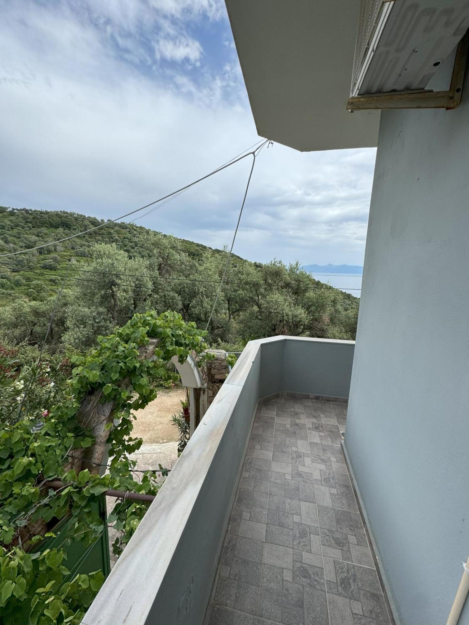 Adrian Agustin Rooms Lukovë Exterior foto