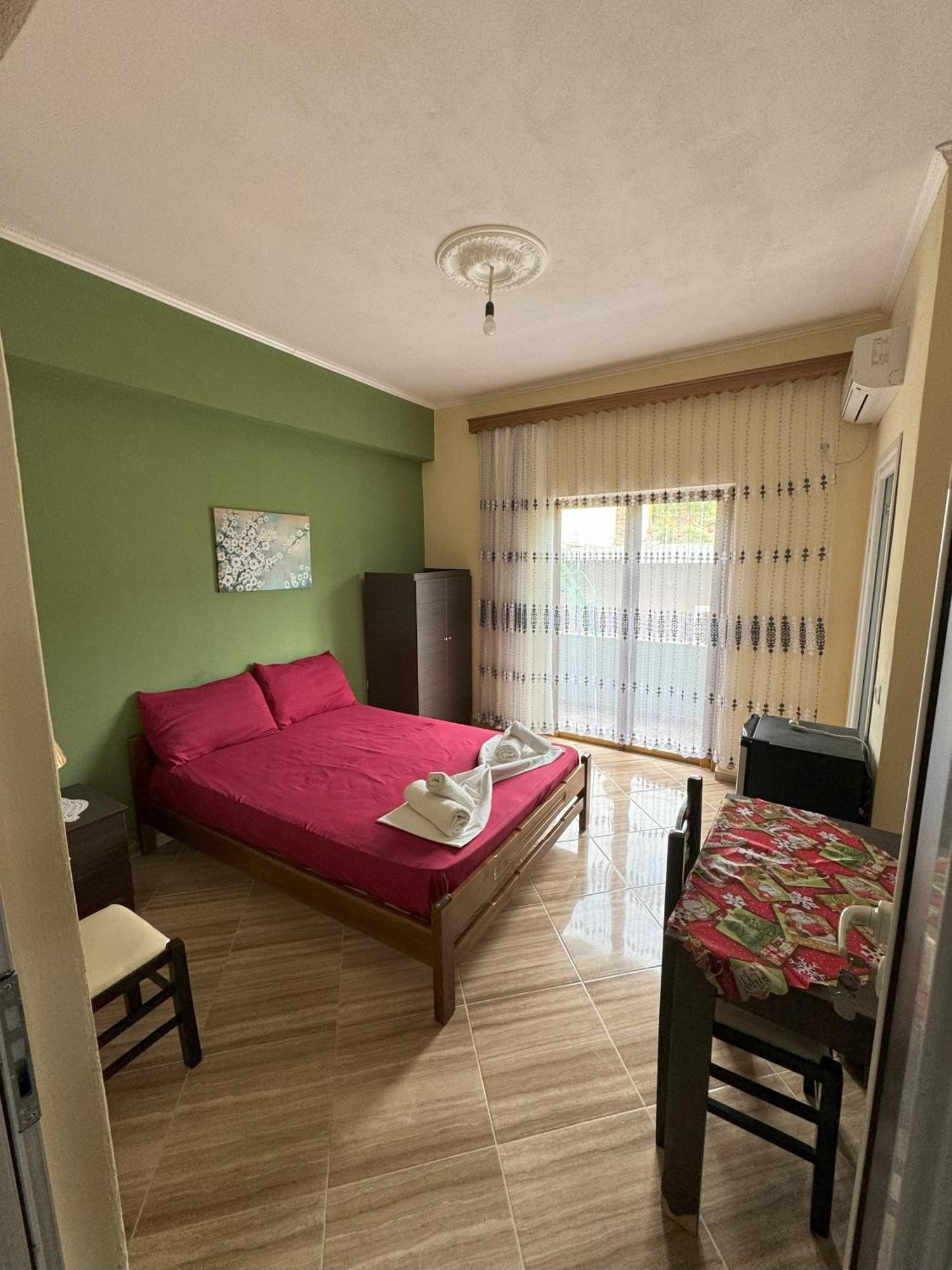 Adrian Agustin Rooms Lukovë Exterior foto